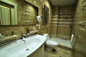 Ванна кімната в Hotel Agava
