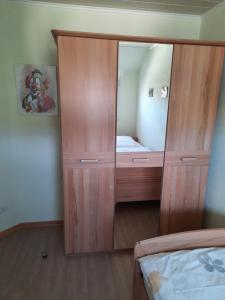 Postel nebo postele na pokoji v ubytování Ferienwohnung Luise Blum