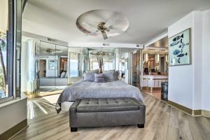 Voodi või voodid majutusasutuse Luxurious Maui Getaway with Panoramic Ocean Views! toas