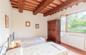 A bed or beds in a room at Seranna 1