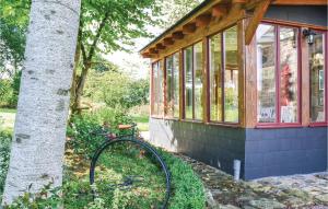 Κήπος έξω από το Beautiful Home In Montaudin With Wifi