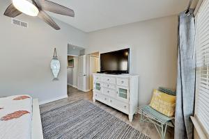 Gallery image of Bayhouse condos 2410 in Rockport