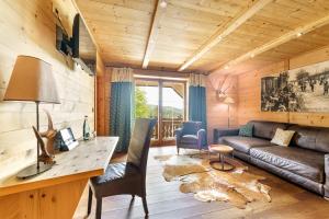 TV a/nebo společenská místnost v ubytování Hotel Schlehdorn