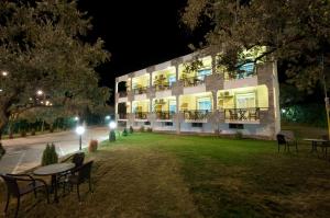 Fotografie z fotogalerie ubytování Garden Studios Thassos Town v destinaci Limenas
