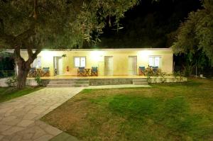 Fotografie z fotogalerie ubytování Garden Studios Thassos Town v destinaci Limenas + 16 fotografií