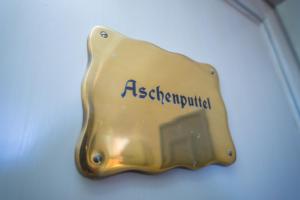 Certifikát, hodnocení, plakát nebo jiný dokument vystavený v ubytování Aschenputtel