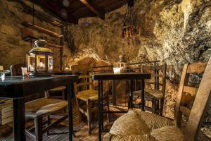 Restaurace v ubytování B&B La Voce del Fiume Dimora storica di Charme