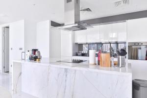 Fotografie z fotogalerie ubytování Island Paradise - Stylish 2BR on Bluewaters Island v Dubaji