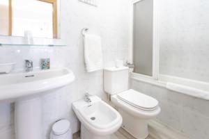 Kúpeľňa v ubytovaní Hostal "Los Chanos el Ruso"