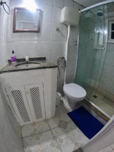 Ένα μπάνιο στο Hostel Sandra