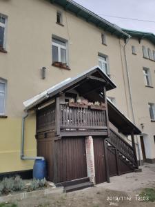 Budova, v ktorej sa apartmán nachádza