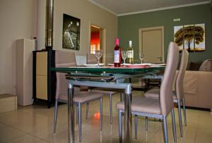 Imagen de la galería de Lydia's Apartment, en Stílos