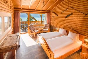 Ruang duduk di Hotel Lindenhof by Crossworld AG