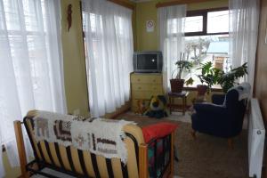 Μια τηλεόραση ή/και κέντρο ψυχαγωγίας στο Hostel Danicar Puerto Natales