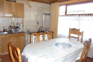Η κουζίνα ή μικρή κουζίνα στο Hostel Danicar Puerto Natales