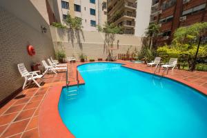 La pileta dentro o cerca de Alquileres Temporarios by CLH Rentals