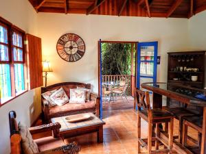 Posezení v ubytování Orosi Lodge
