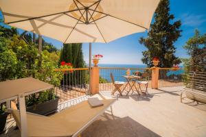 Balkón nebo terasa v ubytování Chalet vista mare a Taormina con parcheggio Paolone House