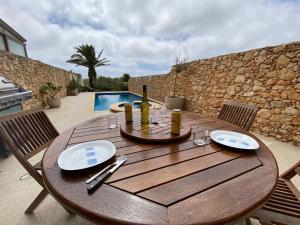 Gallery image of Sunset Farmhouse in Għarb