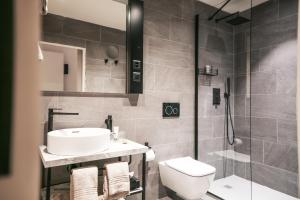 Koupelna v ubytování Adaastra Boutique Hotel