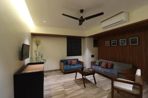 Gallery image of Hotel Chitra Executive in Solapur