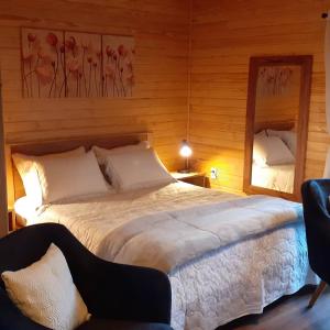 Katil atau katil-katil dalam bilik di Chalé Bienz - Hospedagem Rural