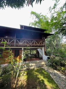 Gallery image of Caoni riverside Lodge in Puerto Quito