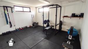 Posilňovňa alebo fitness centrum v ubytovaní FruPi-Apartmanok