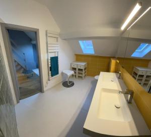 Fotografie z fotogalerie ubytování Le VILLAGE d'EZRA v Bruselu + 37 fotografií