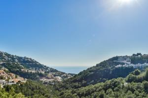 Fotografia z galérie ubytovania Apartments Jardines with Sea View in Altea Hills v destinácii Altea