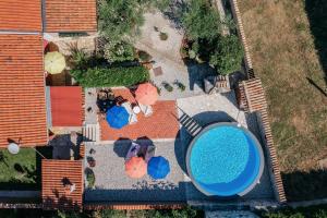 Bazén v ubytování Apartment with pool Visnjan nebo v jeho okolí