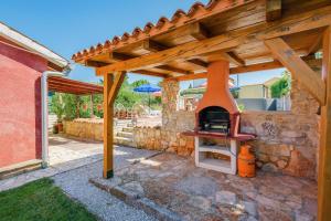 Fotografie z fotogalerie ubytování Apartment with pool Visnjan v destinaci Višnjan