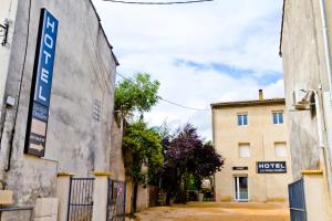 Gallery image of Hôtel Les Petits Oreillers in Saint-Martin-dʼArdèche