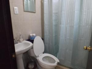 Koupelna v ubytování Departamento privado zona de la UACH