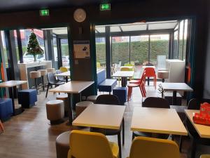 Posezení v ubytování ibis budget Clermont Ferrand Sud