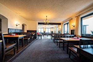 Posezení v ubytování Berghotel & Chalets Adersberg Chiemgau Card kostenfrei
