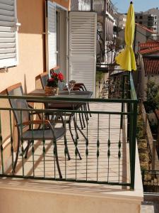 Balkón alebo terasa v ubytovaní House Karlo Apartments