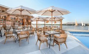 Bazén v ubytování Iberotel Luxor nebo v jeho okolí