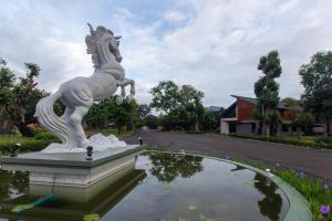 The Chamuang Forest外面的花园
