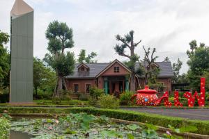 The Chamuang Forest外面的花园