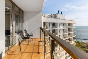 Gallery image of Pearl 44 Apartment With Terrace in Odesa