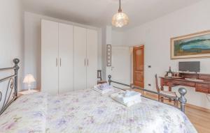 A bed or beds in a room at Le Vigne di Clementina Fabi