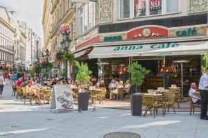 The Fashion Street Apartment vendégei