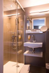 Vonios kambarys apgyvendinimo įstaigoje Best Western Plus Hotel Zürcherhof