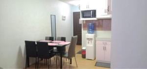 Dapur atau dapur kecil di One oasis A10 3mins walk SM Mall,free pool - wifi
