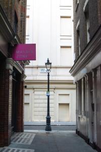 Gallery image of Stayo Covent Garden in London