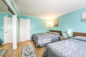 Gallery image of Bright Condo Half-Block to Cape May Beach! in Cape May