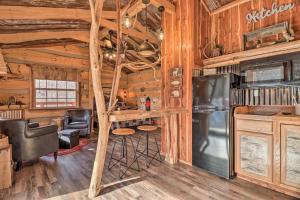 Hand-Crafted Creekside Treehouse with Grill