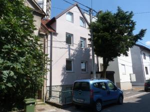 Budova, v ktorej sa apartmán nachádza