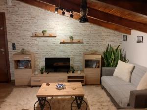 A seating area at The view attic